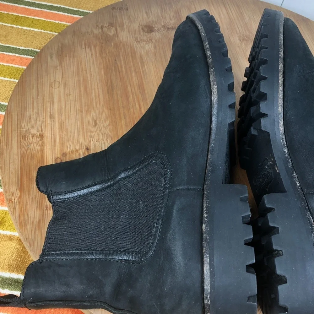 Thursday Boots Legend Womens size 9 shoes black leather slip on chelsea boots